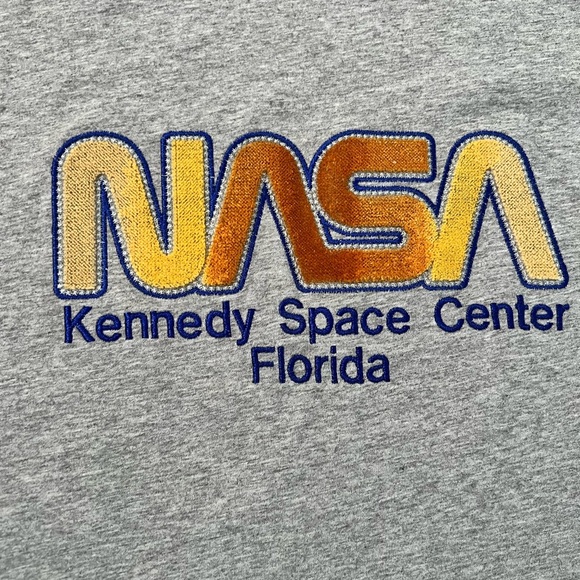 COACH NASA T-SHIRT MEDIUM GREY NEW - Picture 7 of 8